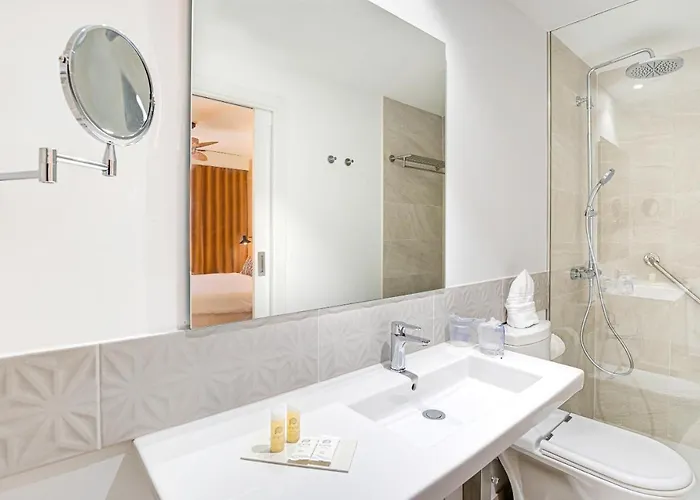 Arena Castillo Szálloda