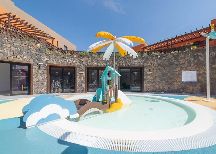 Arena Castillo Szálloda 4*