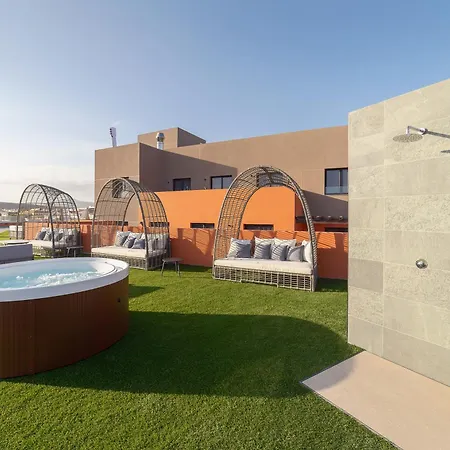 Arena Castillo فندق 4*