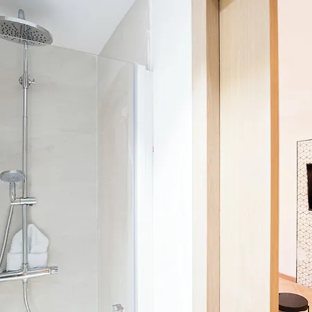 فندق Arena Castillo