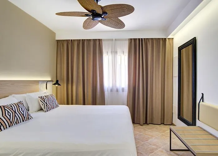 Hotel Arena Castillo 4*