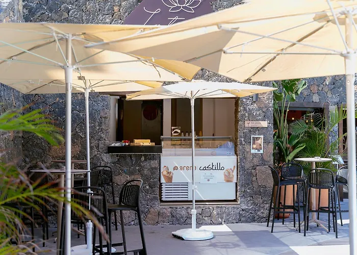 Arena Castillo فندق