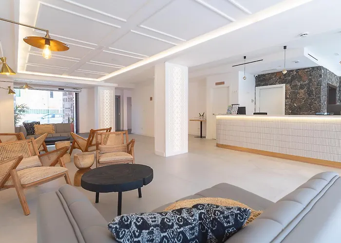 فندق Arena Castillo 4*